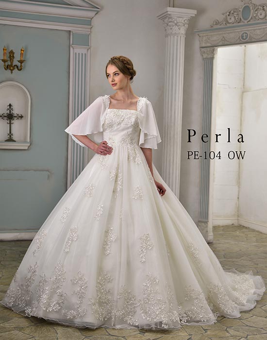 ラポート十日町 ウェディング 法要 慶事 ラポート十日町はお客様のニーズに応えた理想の結婚式をプロデュースします ドレス